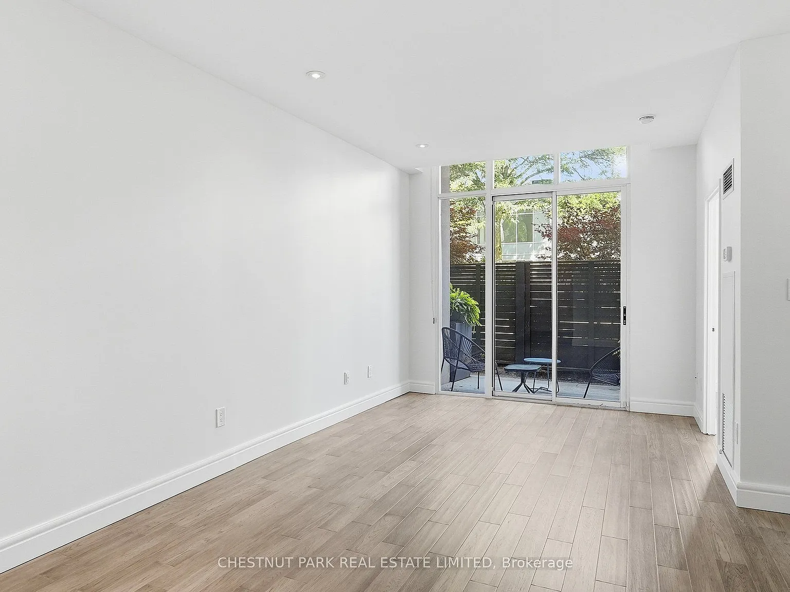 2 bed, $3,000 — Photo 4