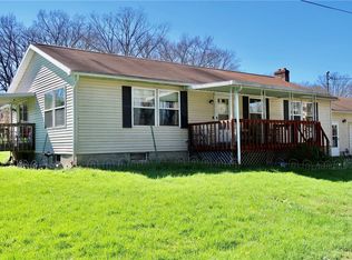 11 River Rd, Greenville, PA 16125