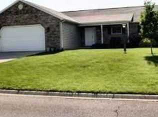 216 N Maple St, Princeton, IL 61356