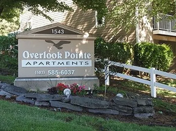 Overlook Pointe Apartments