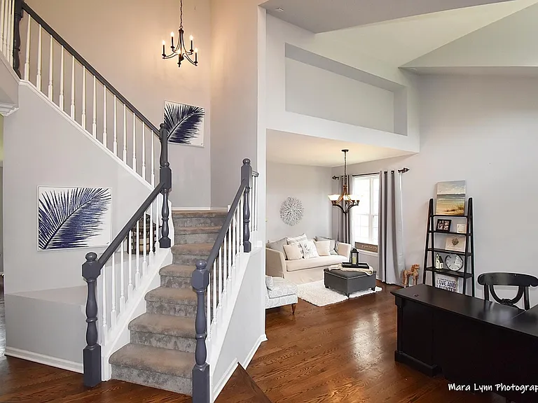 718 Viewpointe Dr — Photo 9