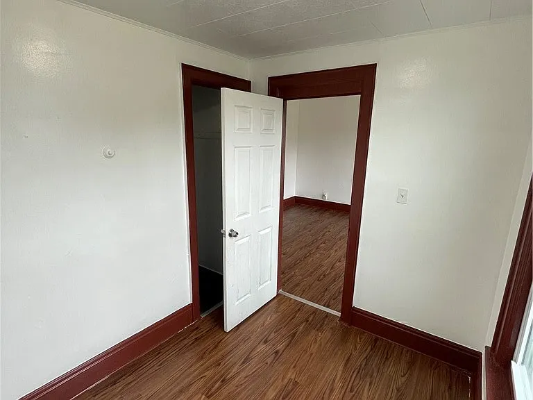 298 Winslow Ave #2 — Photo 8