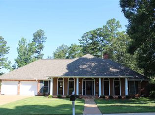 229 Boxwood Cir, Brandon, MS
