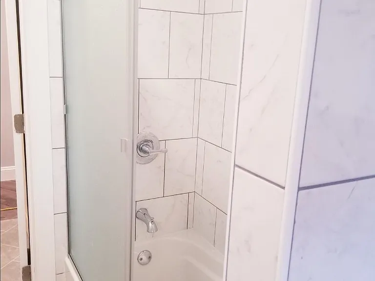 5147 Catharine St #3 — Photo 7