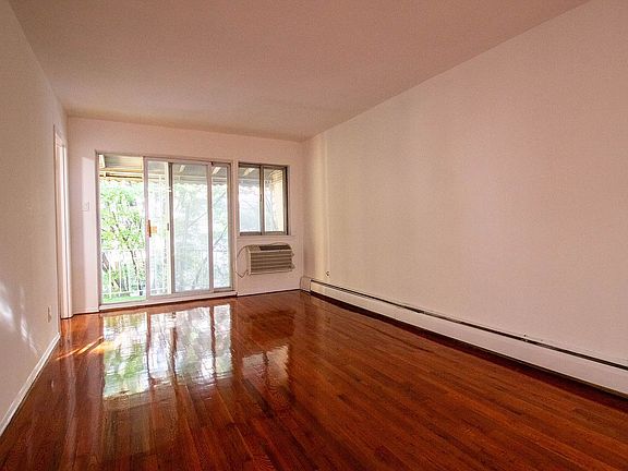 3rd image of 28-19 35th St #3