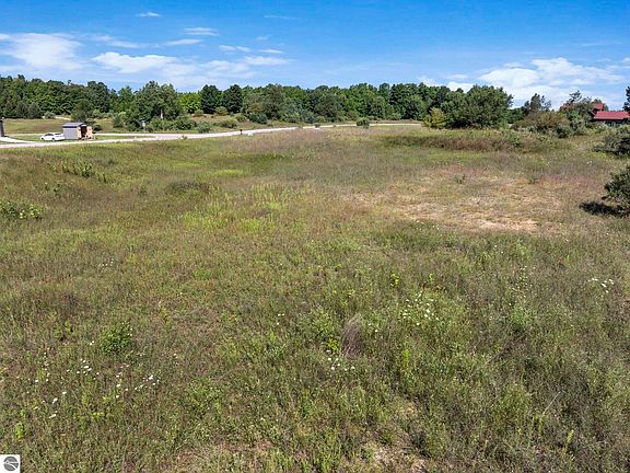 5th image of 7921 Floreys Ranch Rd
