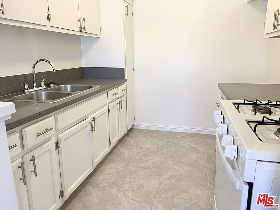 1st image of 8145 Langdon Ave #216A