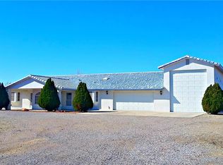1700 S Red Rock Dr, Pahrump, NV 89048