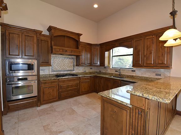 5th image of 6264 Wildwood Ct