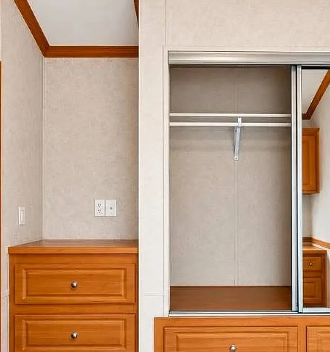 1 bed, 420 sqft, $1,300 — Photo 3
