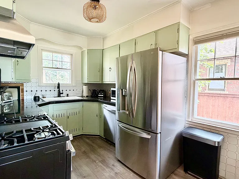 Kitchen features brand new dishwasher and newer oven