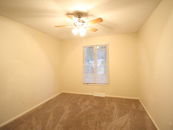 4th image of 2460 S Dollison Ave