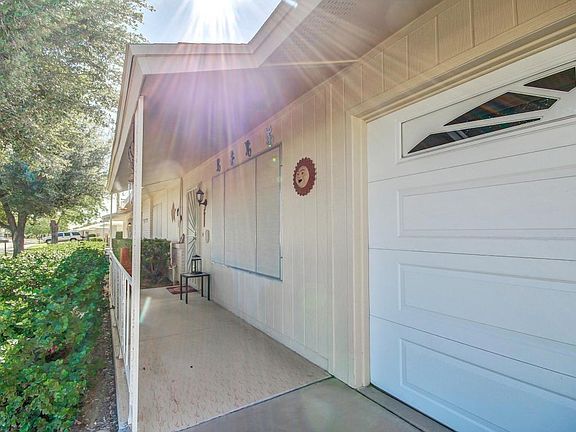 3rd image of 18418 N Conestoga Dr