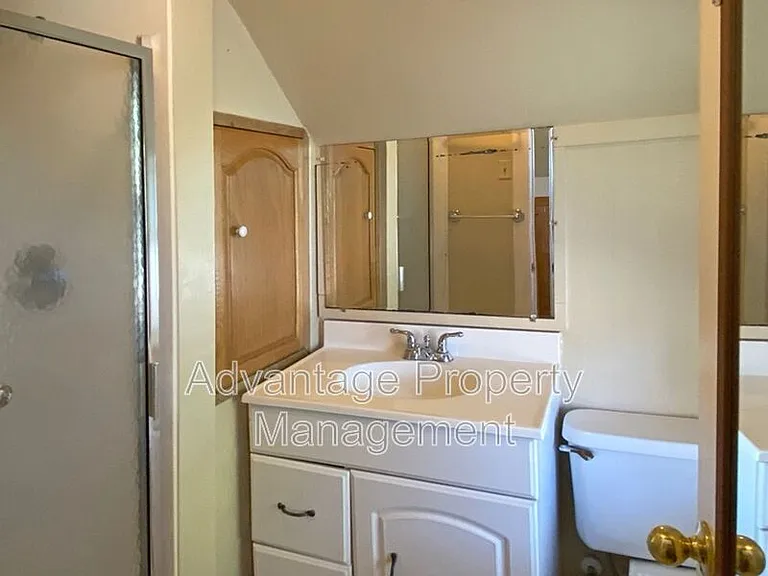 2613 NW Grant Ave #2 — Photo 13