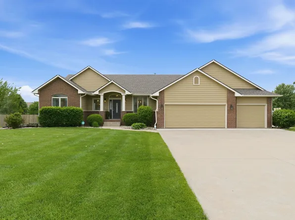 1335 Kala Ct, El Dorado, KS 67042