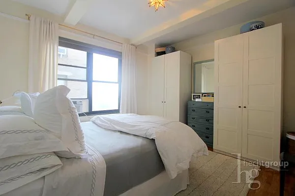 Rented by Hecht Group | media 23