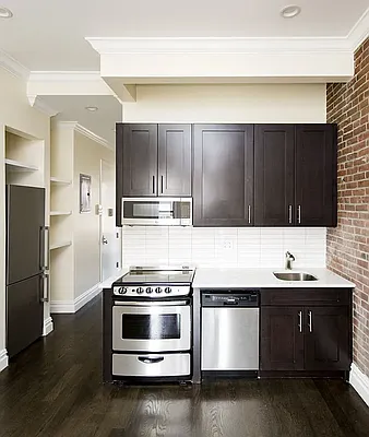 Rented by REAL New York | media 8