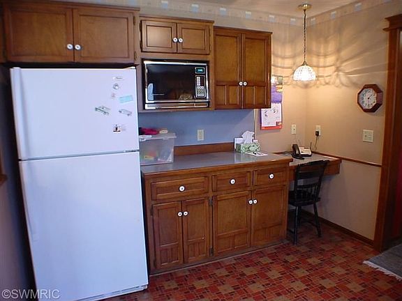 4th image of 15351 Canary Dr
