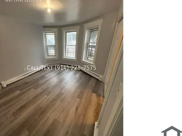 99 Ash St APT 1, Yonkers, NY 10701