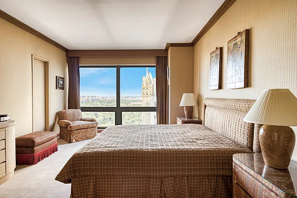 Sold by Brown Harris Stevens | media 6