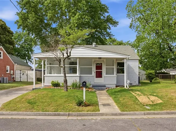 7 N Colin Dr, Portsmouth, VA 23701