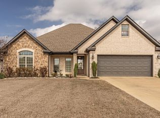 5228 Julia Ln, Jonesboro, AR 72404