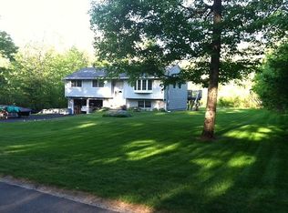 124 Pelham Hill Rd, Shutesbury, MA 01072