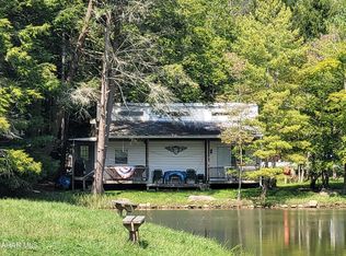 101 Lakeside Cir, Flinton, PA 16640