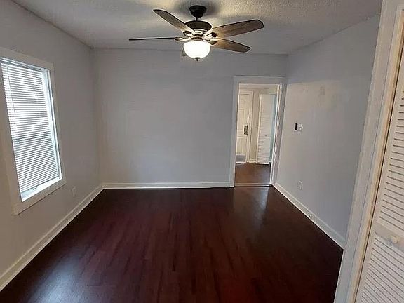 4th image of 3435 Broadway Ave