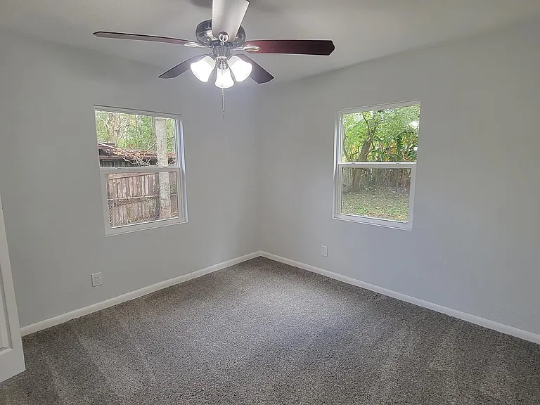 5230 Amazon Ave — Photo 9