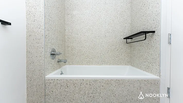 Rented by Nooklyn NYC LLC | media 6