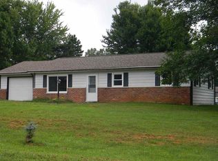 388 Center St, Spencer, IN 47460
