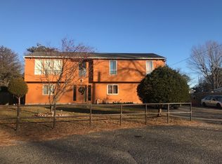 7 Pinewood Ave, Central Islip, NY 11722