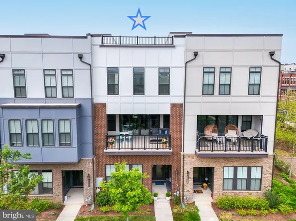 23032 Lavallette Sq, Ashburn, VA 20148