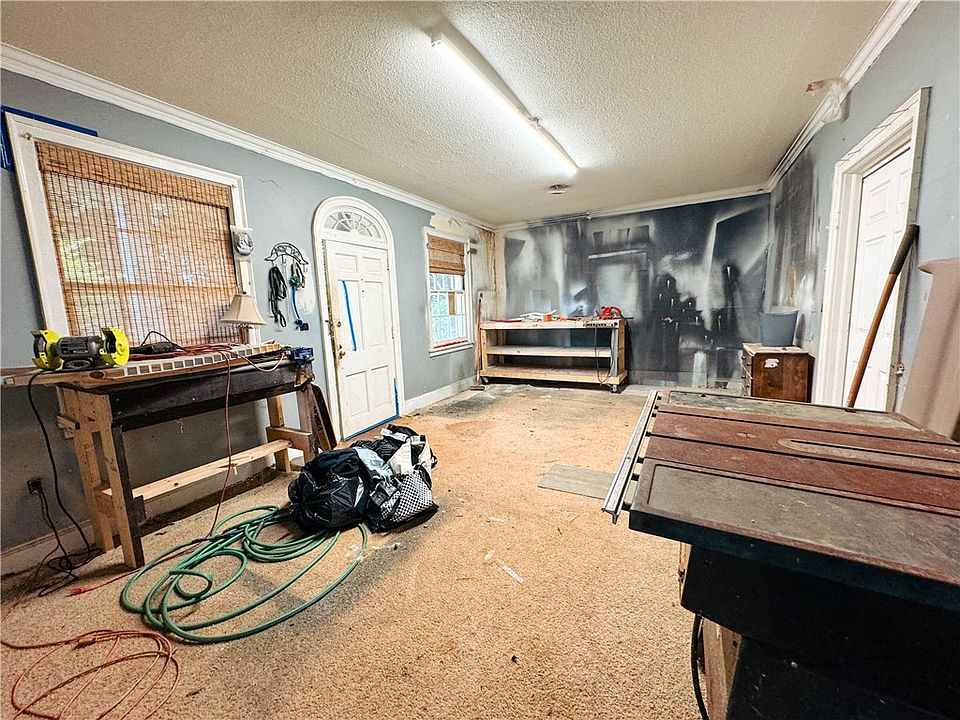 2nd image of 1313 E River St
