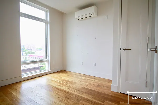 Rented by Grand & Co. | media 26