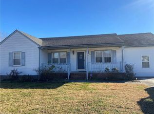 642 Lake Kilby Rd, Suffolk, VA 23434