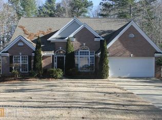 6119 Saddlehorse Dr, Flowery Branch, GA 30542