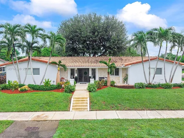 9355 SW 91st St, Miami, FL 33176