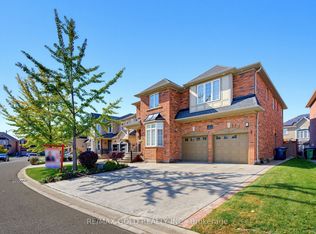 7 Darou Cres, Brampton, ON L6R 0N7