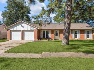 7824 Yucca Dr, Texas City, TX 77591