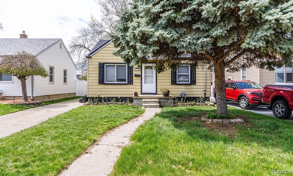 1552 Lindbergh St, Wyandotte, MI 48192 Zillow