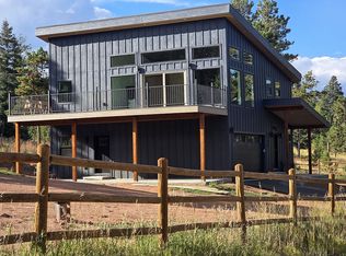 1028 Old Wagon Trl, Woodland Park, CO 80863