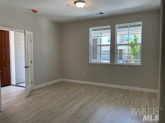 5th image of 7464 Wendy Drive