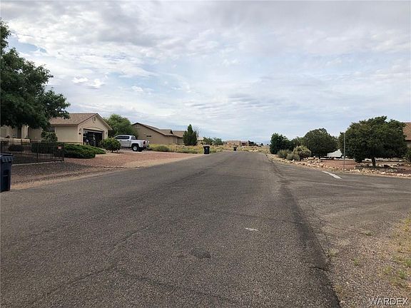 4th image of 7794 E Pebble Dr