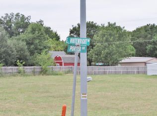 504 E Whitewright Rd, Savoy, TX 75479