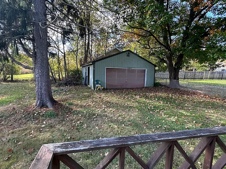 2-Car Garage