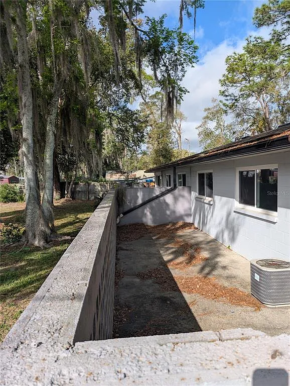 2 bed, 1.0 bath, 777 sqft, $1,100 — Photo 3