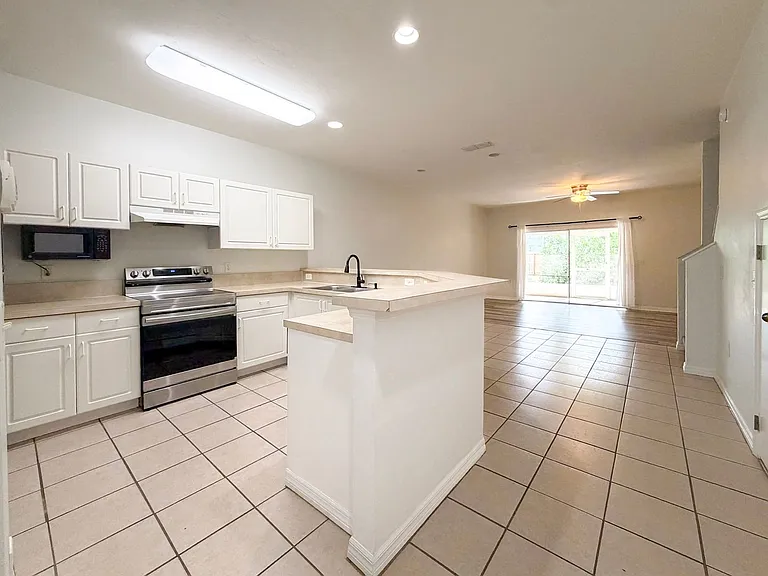 13200 W Newberry Rd E #175 — Photo 3