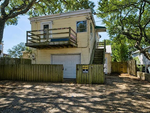 3rd image of 573 Ocean View Ave